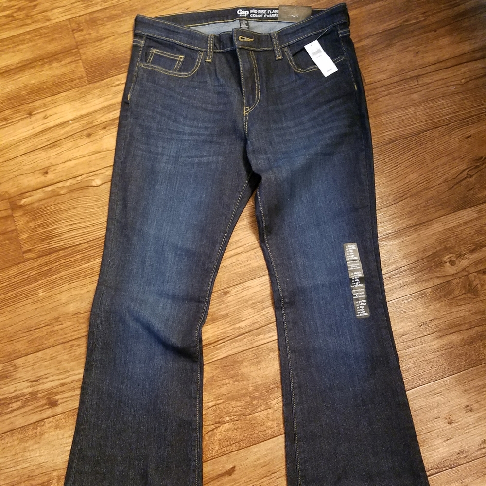 Gap Jeans Mid Rise flare